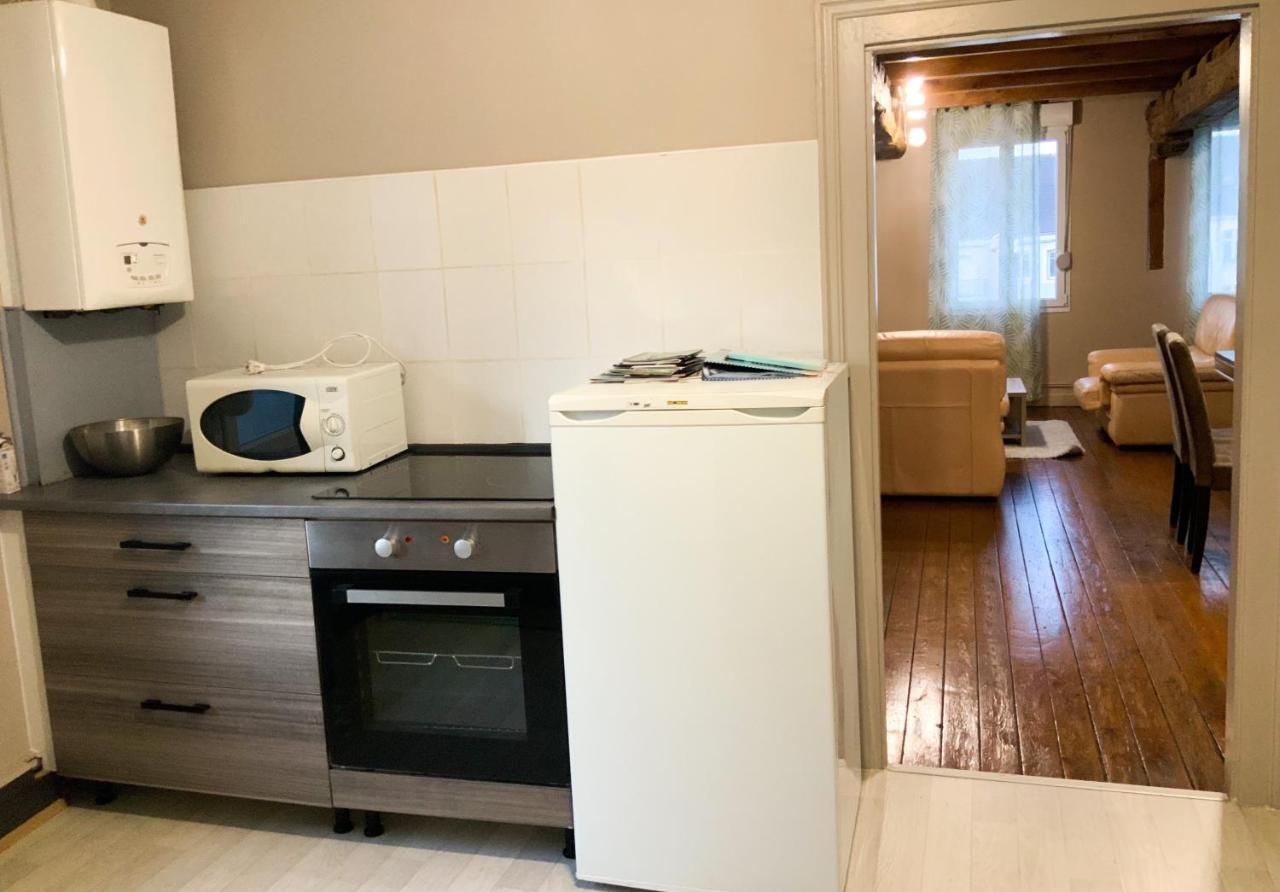 Grand Appartement Idealement Situe 7 Places Desvres ภายนอก รูปภาพ