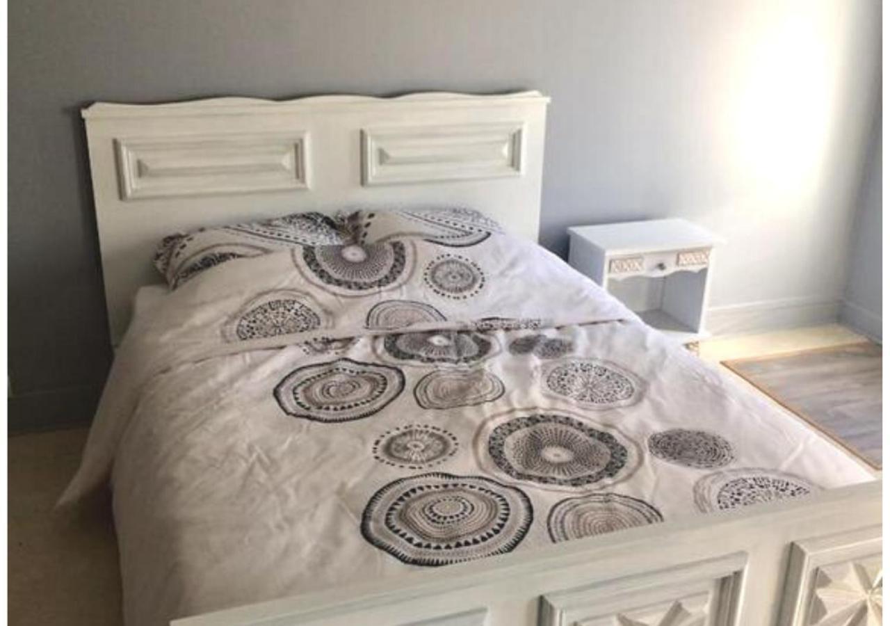 Grand Appartement Idealement Situe 7 Places Desvres ภายนอก รูปภาพ